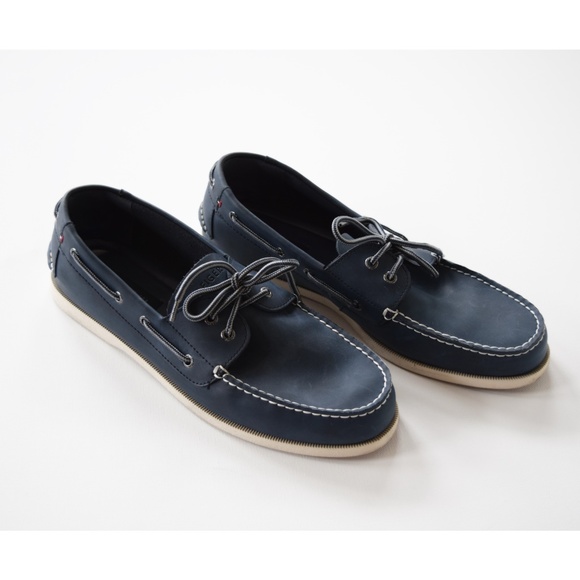 hilfiger deck shoes